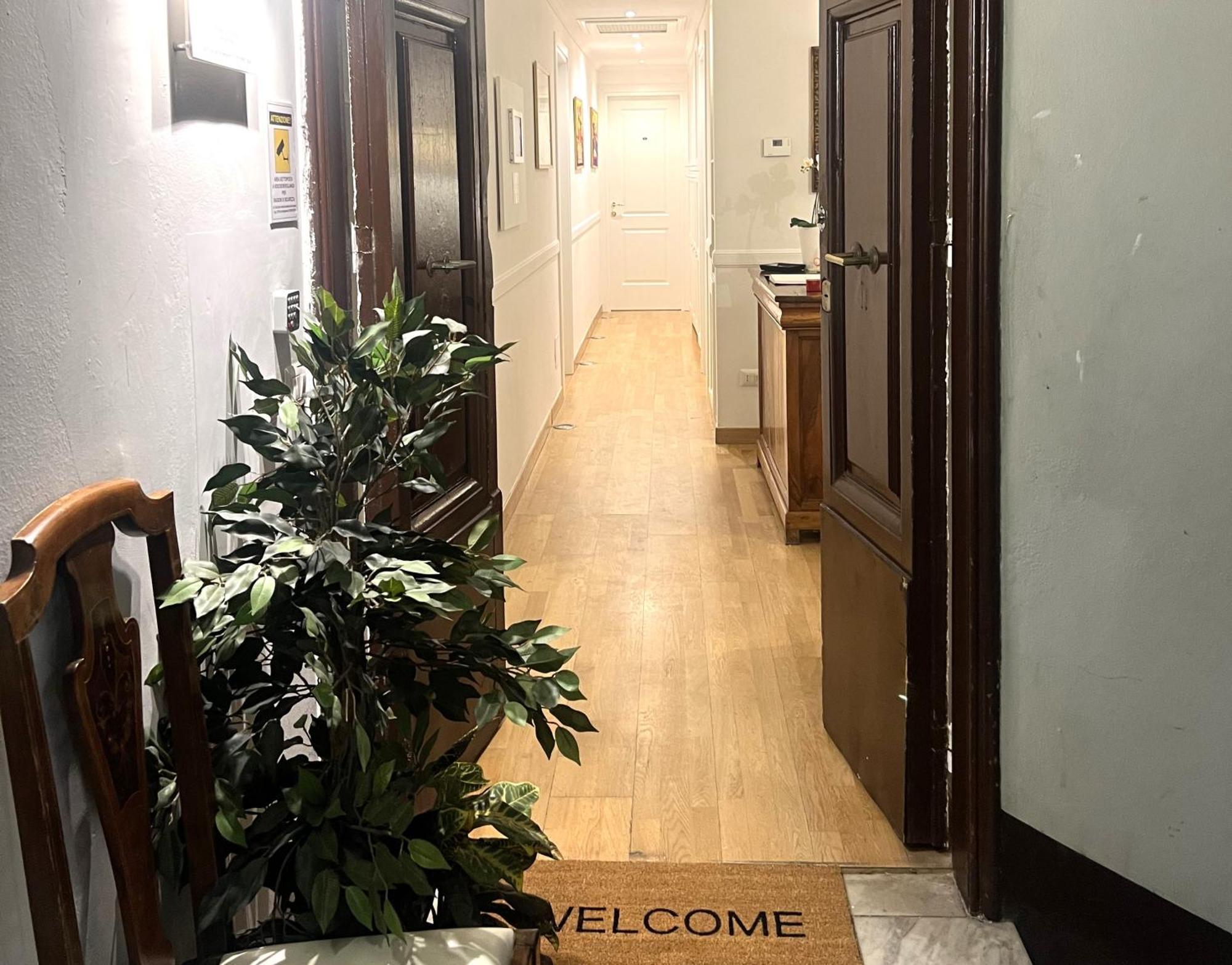 Interno Roma Hotel Екстериор снимка